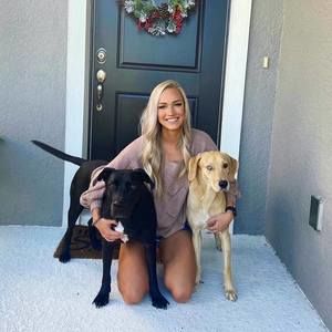 Meet your Posher, Alyssa